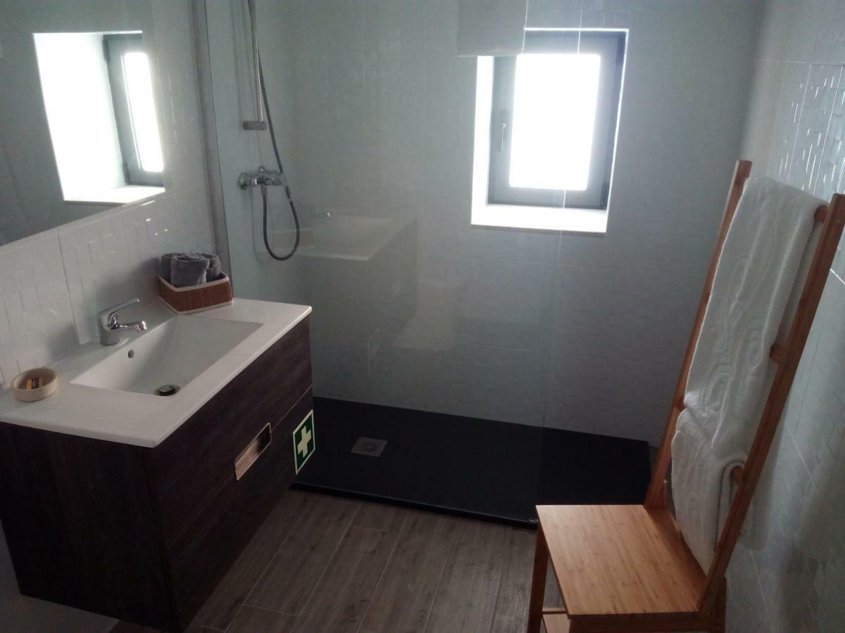 Casas Do Pedro T1 Villa วีลาปรายา เด อันโกรา ภายนอก รูปภาพ